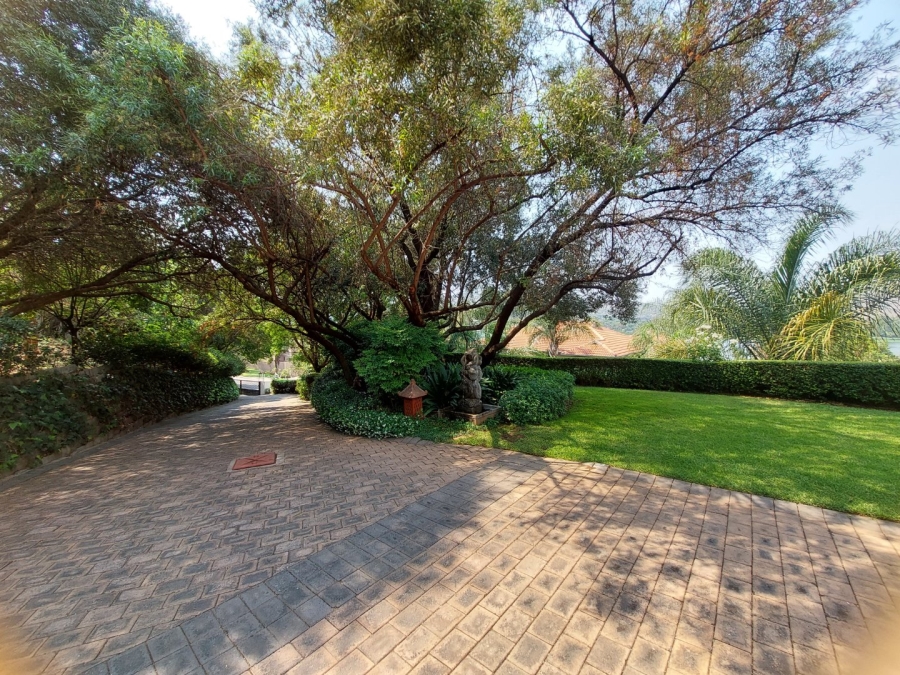 6 Bedroom Property for Sale in Birdwood Estate North West